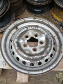 vw steel rim