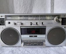 Toshiba vintage Boombox working
