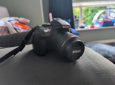 Nikon D5300 Bundle