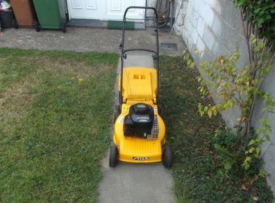 Lawnmower