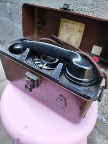 Vintage Linesman Bakelite phone