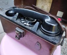 Vintage Linesman Bakelite phone