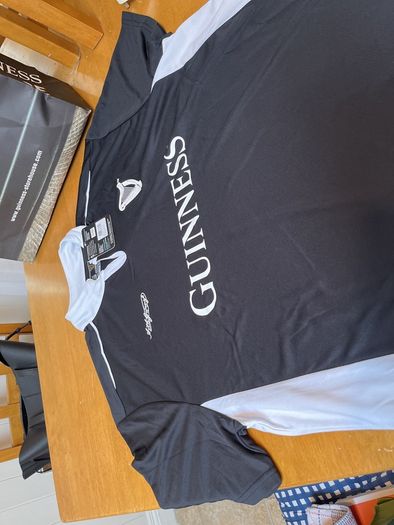 Mens short sleeve top