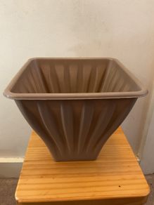 Plastic Plant Pot