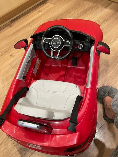 electric car