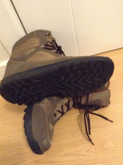 Hiking books, ,size 41, UK size 7