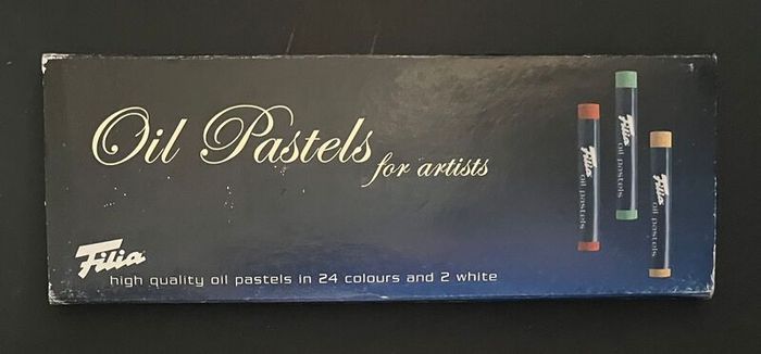 Filia Oil Pastels for artists. High quality oil pastels in 24 colours and 2 white.