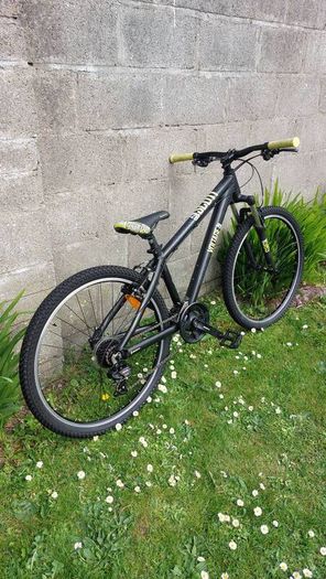 Scott Voltage JR 26 - Size Small/13" - Excellent Condition- As New - Fully Serviced