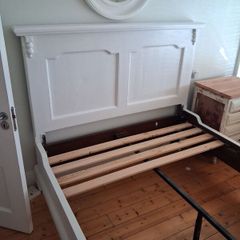 kingsize bed frame