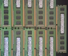Job Lot - Ddr3 Ram X 17 Units - Ddr3 4 Gb Modules