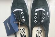 Brand new womans vans shoes