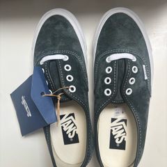 Brand new womans vans shoes