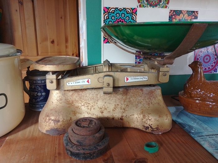 W&TAvery shop scales