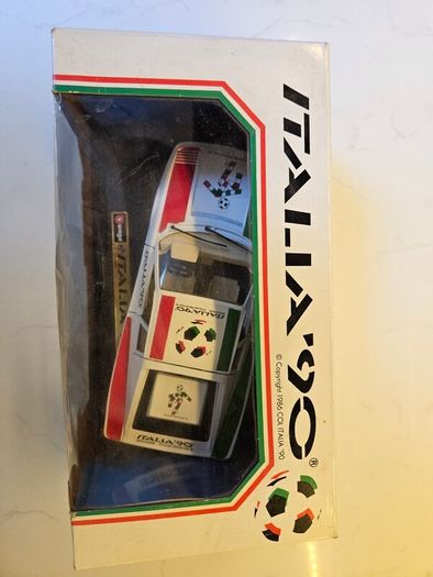 Italia 90 Ferrari Testarossa Bburago 1/24 Scale Model Car