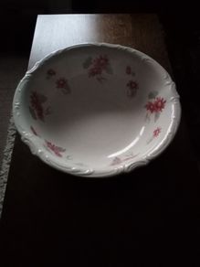 Antique          Large white with pattern wash bowl