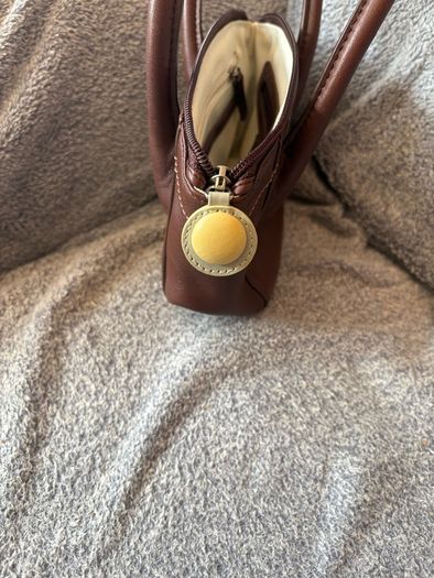 Leather handbag