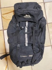 hiking backpack Trespass Trek 66