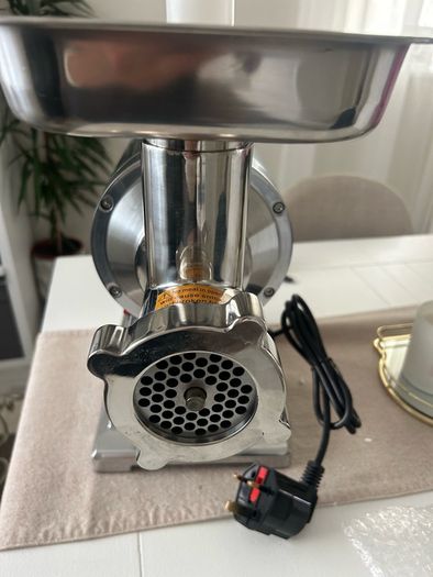 New 220v 1100w commercial Electric Meat Mincer Portable Chopper Blender Food Processors heavy  duty 17kg machine