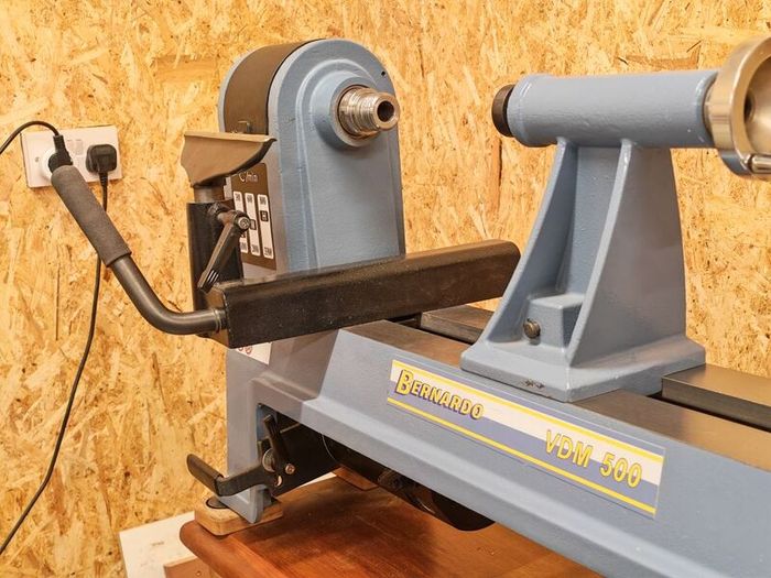 Full wood lathe complete set
