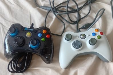 XBox 360 Controllers