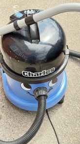 Charles Wet and Dry Hoover