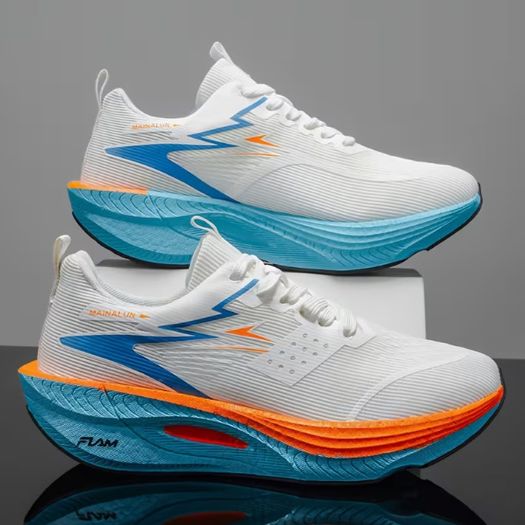 Professional Running Shoes with Carbon Plate Technology
