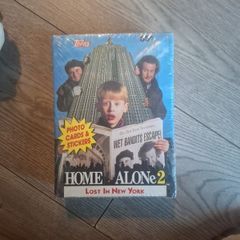 home alone 2 lost in new york sealed box photo cards and stickers