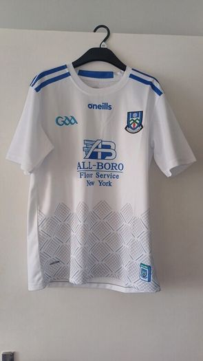 monaghan  men's jersey small tight fit