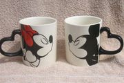 MINNIE &amp; MICKEY MOUSE (Disney) - a HIS &amp; HERS pair of ceramic mugs