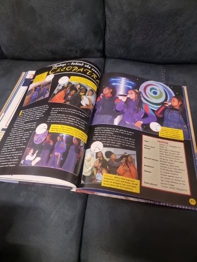 4 vintage Blue Peter annuals job lot.