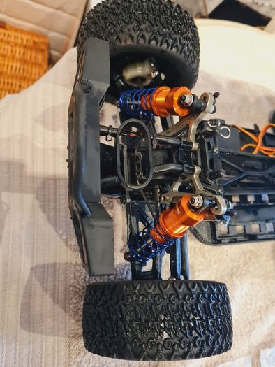 Zd racing dbx 10