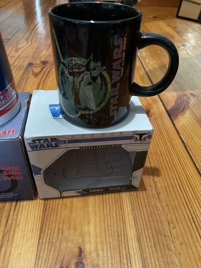 mugs