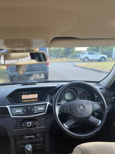 Mercedes-Benz E-Class 2011   Soldd