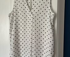 M&S top