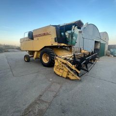 New Holland Combine