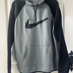 Ladies Nike Therma Fit Hoodie / Top - Size Medium