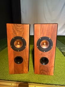 Markaudio speakers