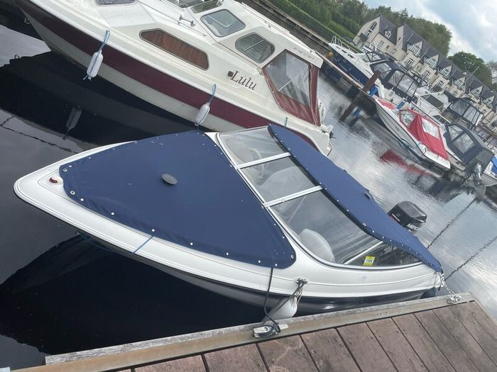 Sports boat