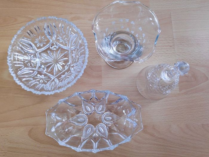 Selection of vintage Glass & Crystal ware,  4 pcs