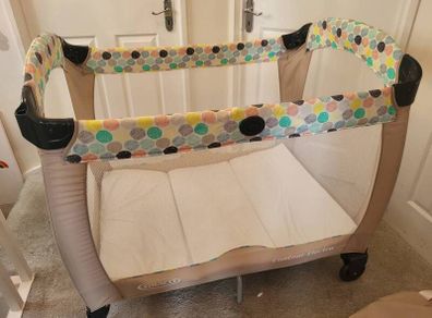 GRACO folding travel cot