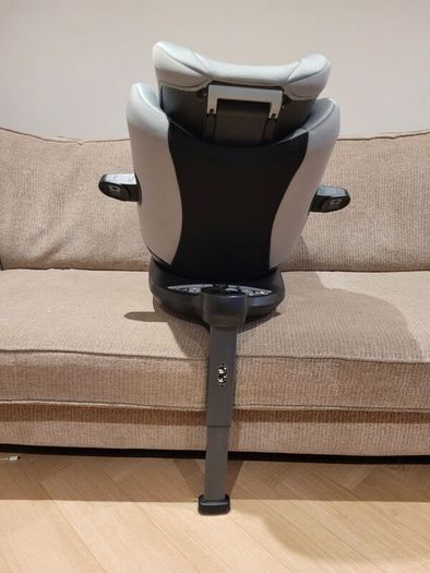 Joile i - spin 360 Car seat.
