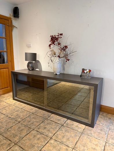 Italian Designer Sideboard / Media Unit