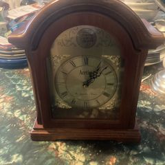 Oak mantle clock free postage