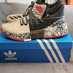 Adidas Dame 3