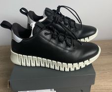 Ladies Ecco  Gruuv Trainers size 5/38