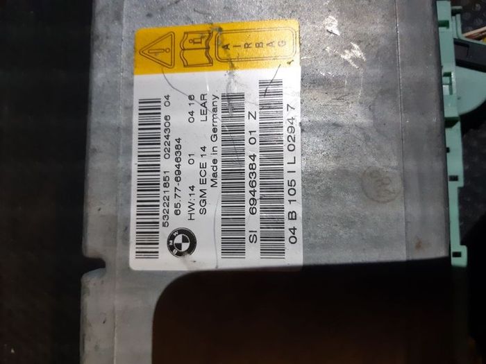BMW SRS Airbag Crash Sensor 6577 6946384