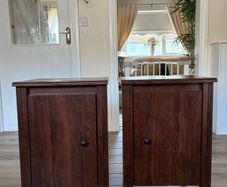 bedside lockers x2
