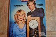 Sapphire &amp; Steel Annual 1981 Comic Rare and Collectible