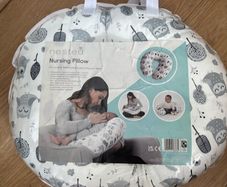 Breast feeding pillow
