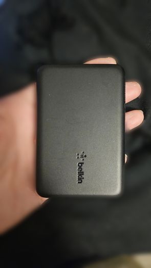 Belkin Magnetic Wireless Power Bank 2.5K